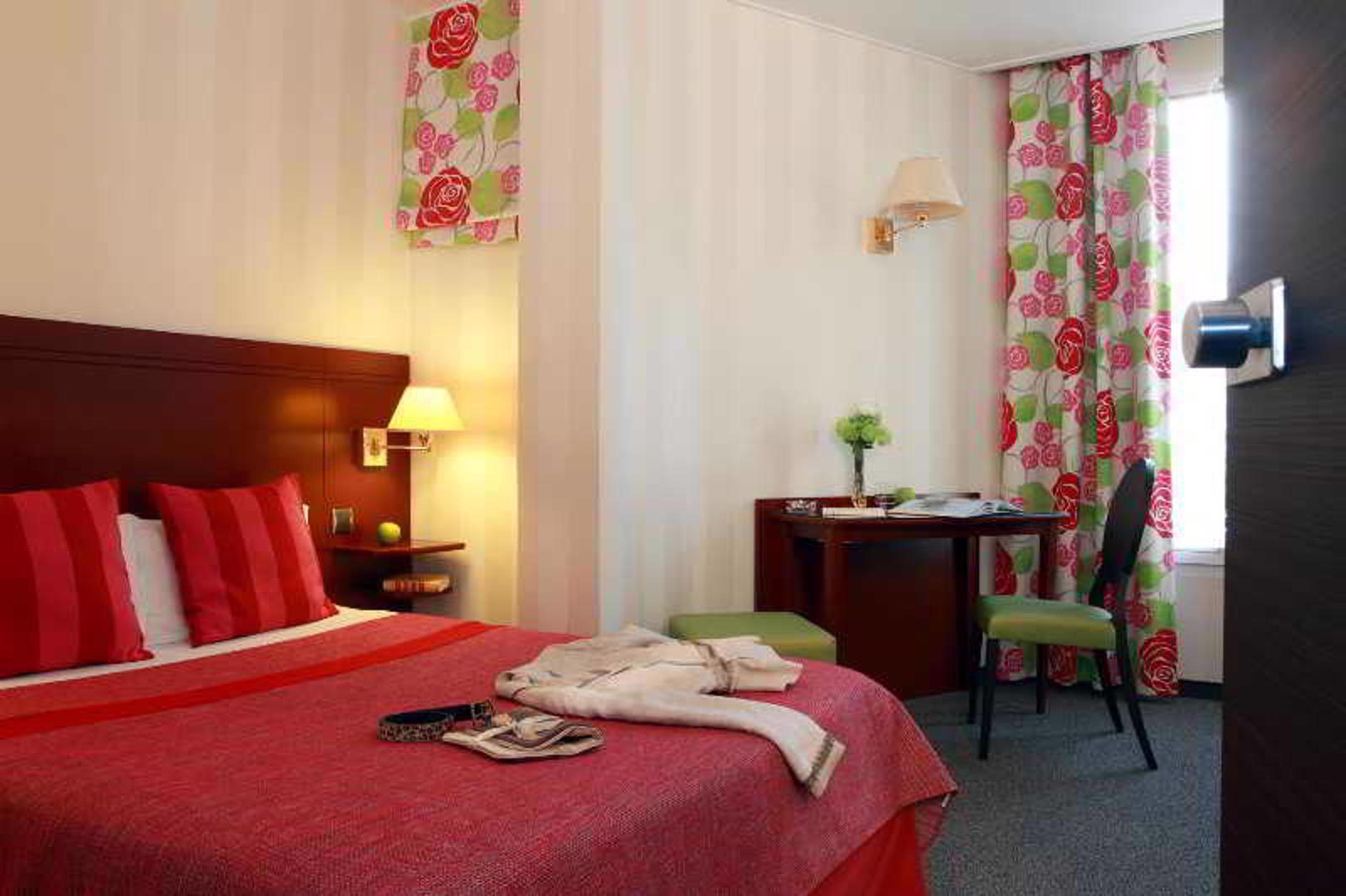 Hotel Espace Champerret Levallois-Perret Eksteriør bilde